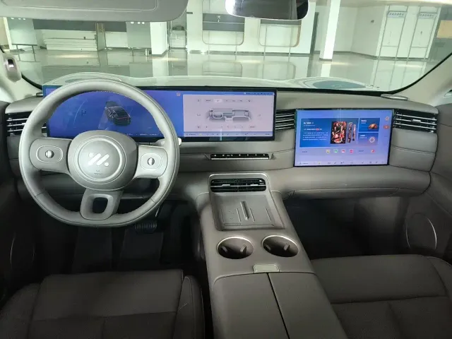 IM Motors LS6 — Фото автомобиля 6