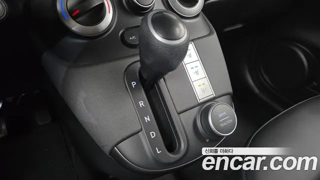 Hyundai Casper — Фото автомобиля 9