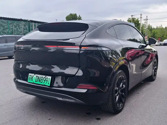 Xpeng G6 — Фото автомобиля 6