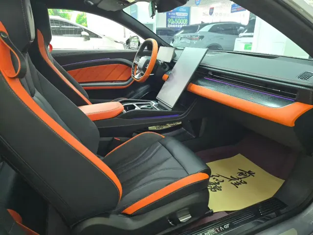 Hozon Neta GT — Фото автомобиля 7
