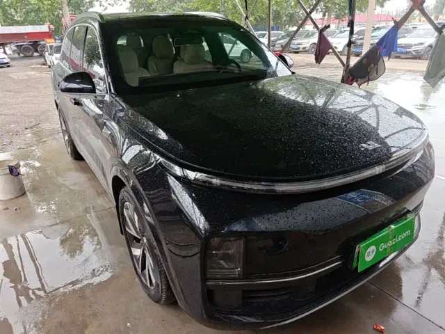 Li Auto L8 — Фото автомобиля 3