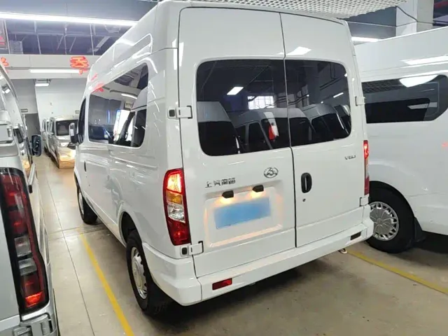 Maxus Xintu V80 — Фото автомобиля 4