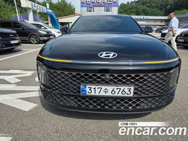 Hyundai Grandeur — Фото автомобиля 2