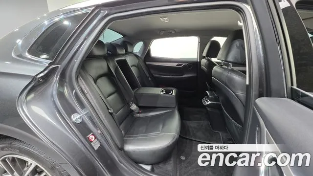 Hyundai Grandeur Новый Grandeur IG 3.0 LPi (Для проката) — Фото автомобиля 8
