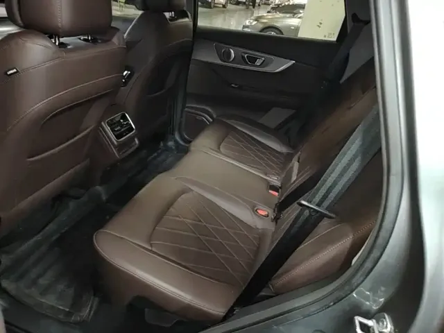 Chery Tiggo 8 PLUS — Фото автомобиля 16