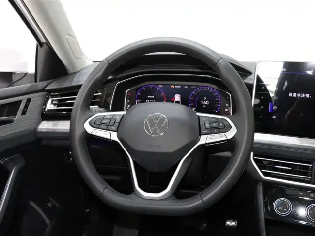 Volkswagen Sagitar — Фото автомобиля 13