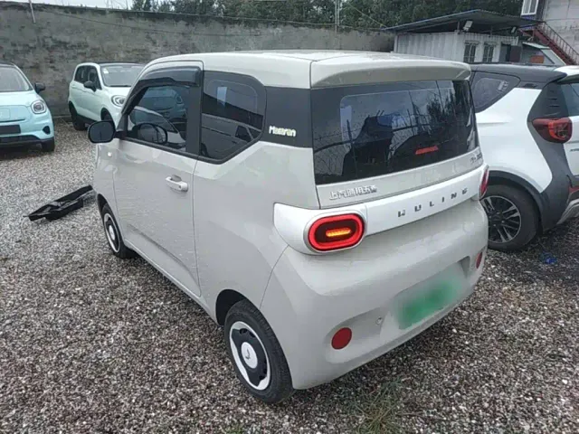 Wuling Hongguang Mini EV — Фото автомобиля 4