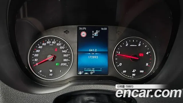Mercedes-Benz Sprinter — Фото автомобиля 8