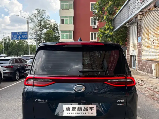 GAC Trumpchi M6 — Фото автомобиля 5