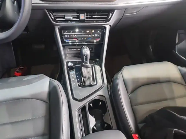 Volkswagen Tharu — Фото автомобиля 13