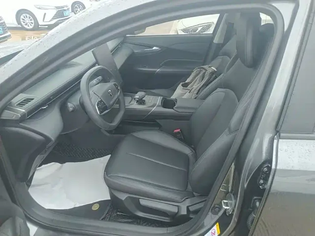 Changan Lamore — Фото автомобиля 14
