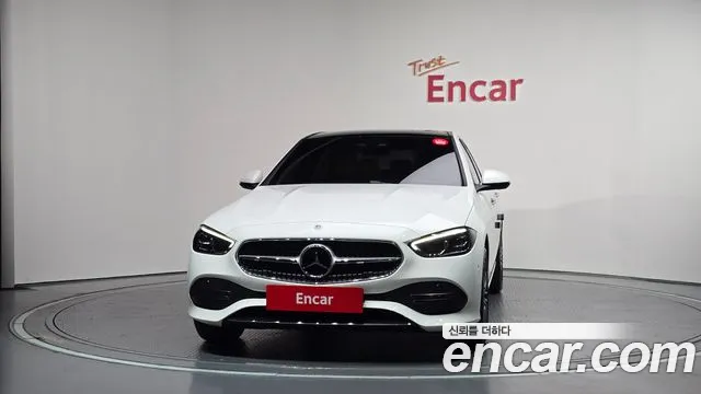 Mercedes-Benz C-Class — Фото автомобиля 2