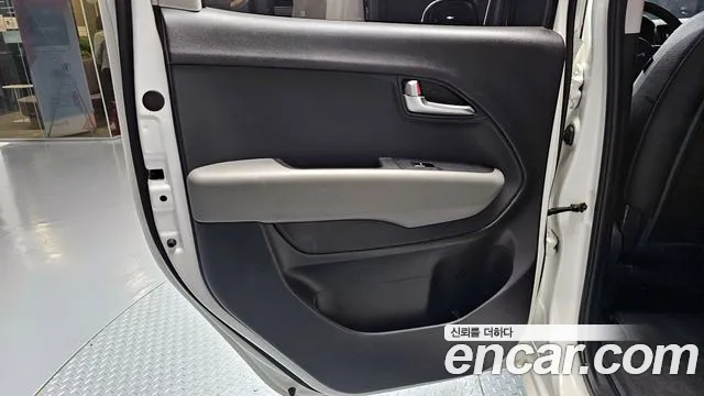 Kia RAY Новый Kia Ray Signature — Фото автомобиля 24