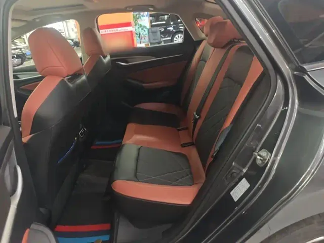 Changan Eado — Фото автомобиля 16