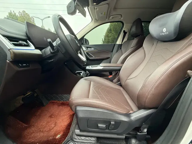 BMW X1 — Фото автомобиля 4