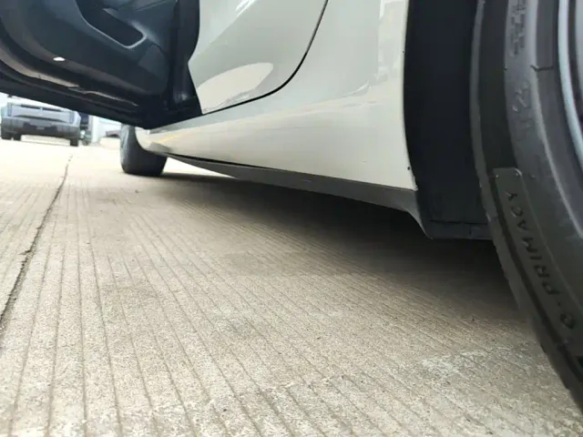 Tesla Model 3 — Фото автомобиля 21