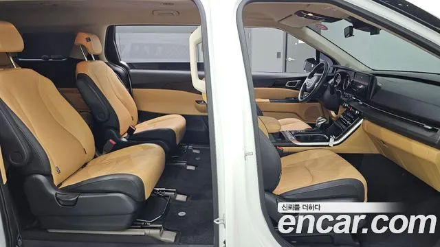 Kia Carnival 4th Gen — Фото автомобиля 16