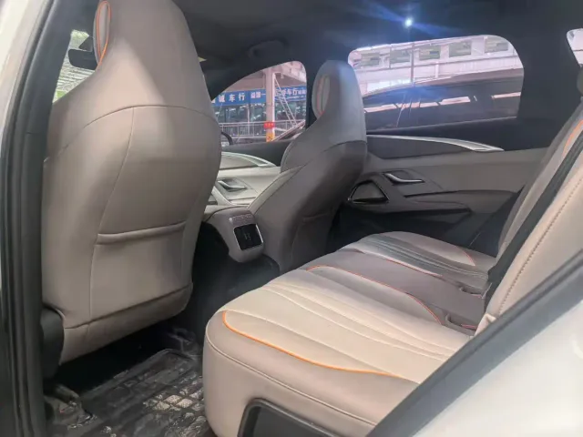 BYD Song Pro — Фото автомобиля 6