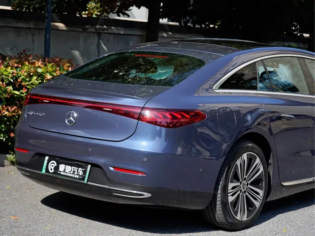 Mercedes-Benz EQS — Фото автомобиля 6