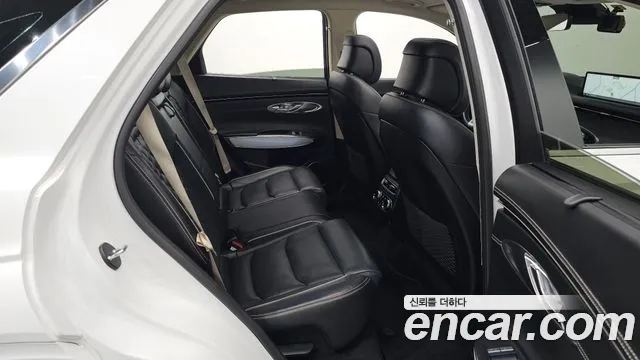 Genesis GV70 Electrified — Фото автомобиля 18