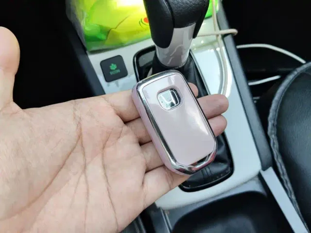Honda Fit — Фото автомобиля 11