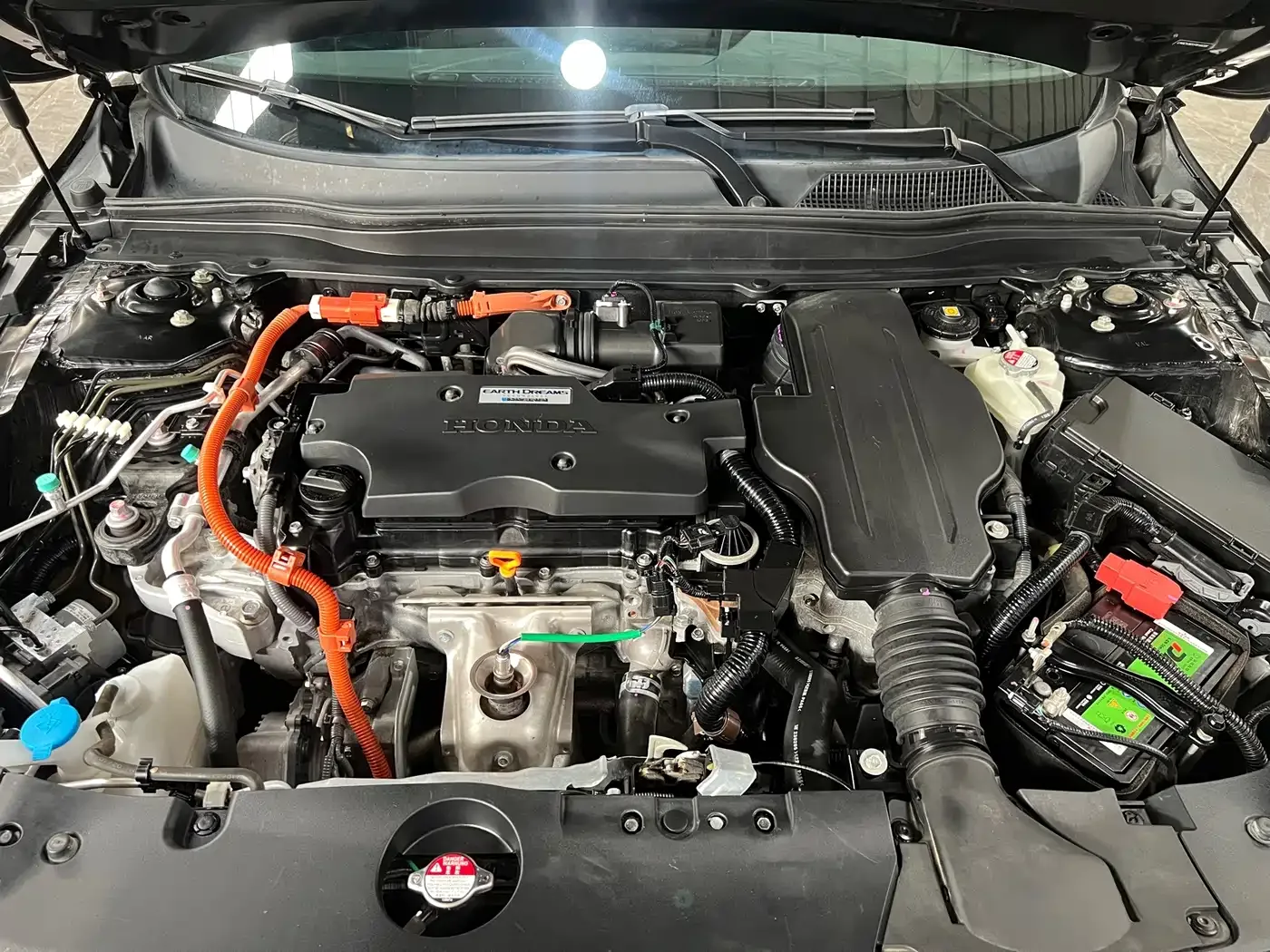 Honda Accord 2022 Sharp Hybrid 2.0L Sharp Leader Edition — Фото автомобиля 6