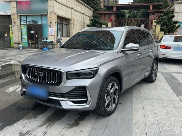 Фотография автомобиля — Geely Xingyue L