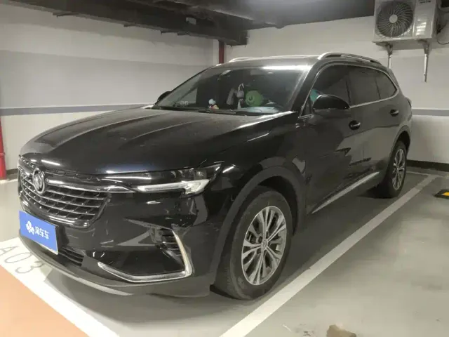 Фотография автомобиля — Buick Envision Plus
