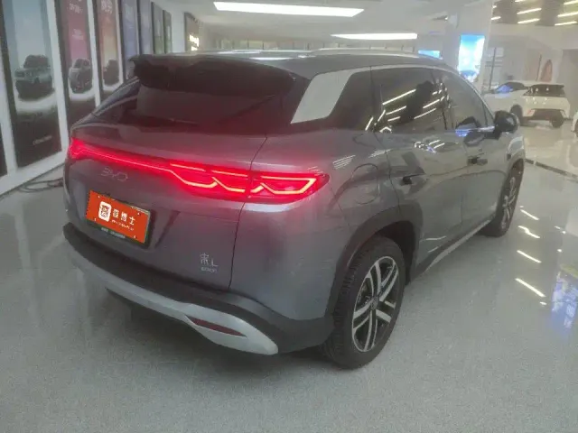 BYD Song L DM-i — Фото автомобиля 4