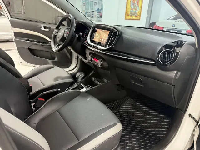 Kia KX1 — Фото автомобиля 9