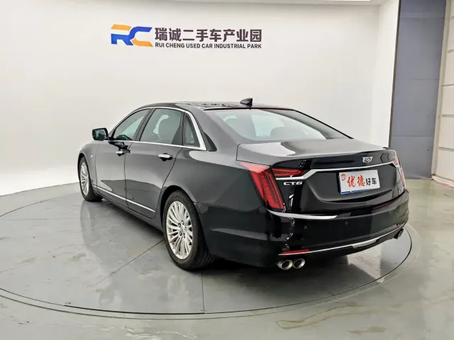 Cadillac CT6 — Фото автомобиля 16