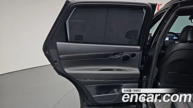 Genesis GV80 — Фото автомобиля 14
