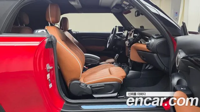 Mini Cooper Convertible — Фото автомобиля 25