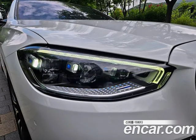 Mercedes-Benz S-Class — Фото автомобиля 9
