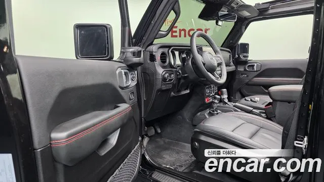 Jeep Wrangler JL — Фото автомобиля 10