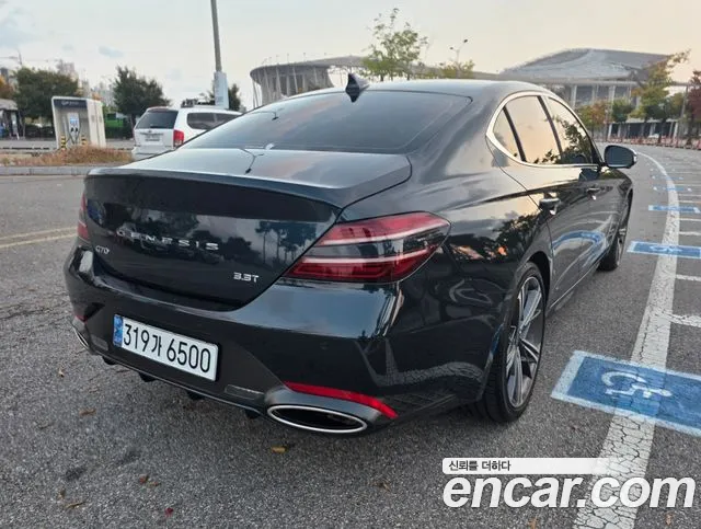 Genesis G70 — Фото автомобиля 2