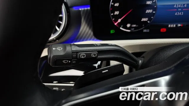 Mercedes-Benz A-Class W177 — Фото автомобиля 29