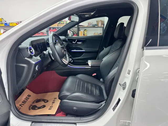 Mercedes-Benz C-Class — Фото автомобиля 5