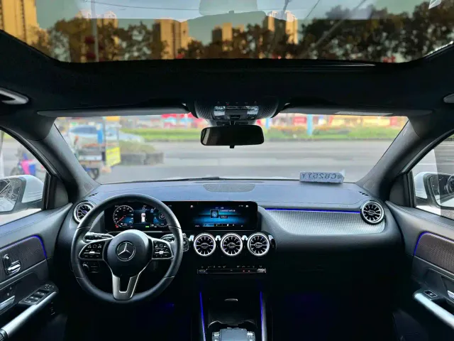 Mercedes-Benz EQA — Фото автомобиля 7