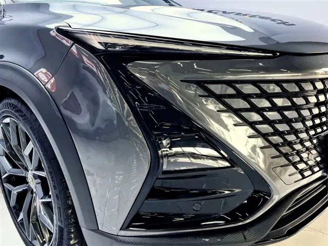Changan UNI-T — Фото автомобиля 10