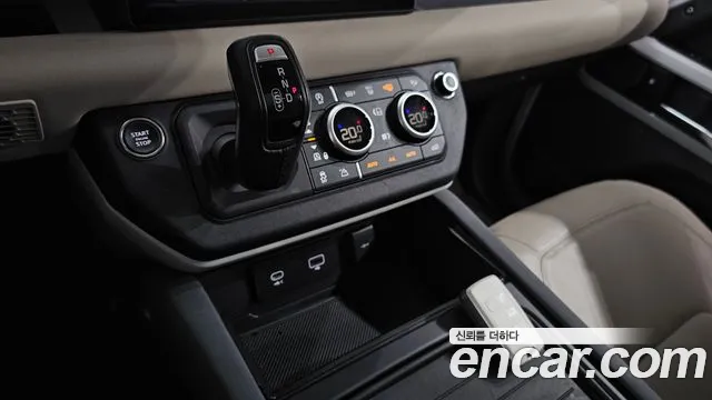 Land Rover Defender L663 — Фото автомобиля 9