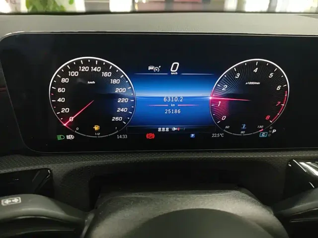 Mercedes-Benz CLA-Class — Фото автомобиля 11