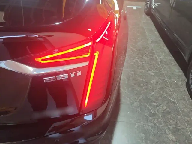 Cadillac CT6 — Фото автомобиля 7