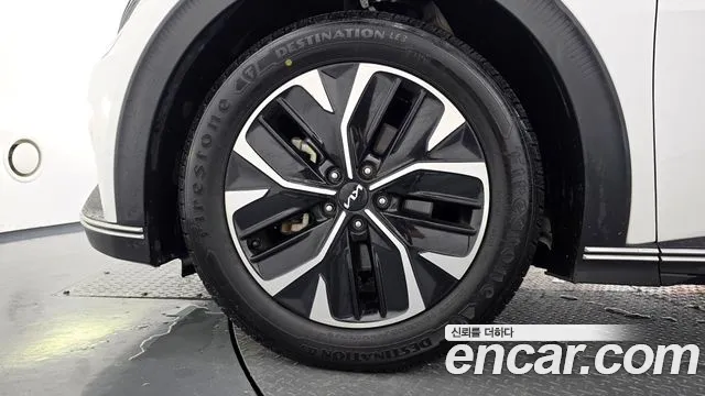 Kia EV6 Long Range — Фото автомобиля 5