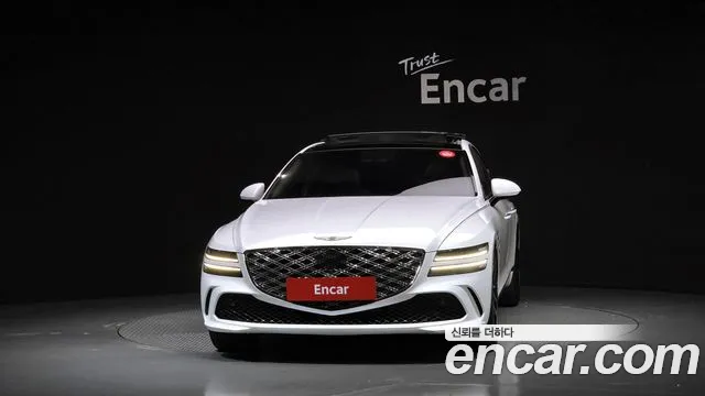 Genesis G80 RG3 — Фото автомобиля 3