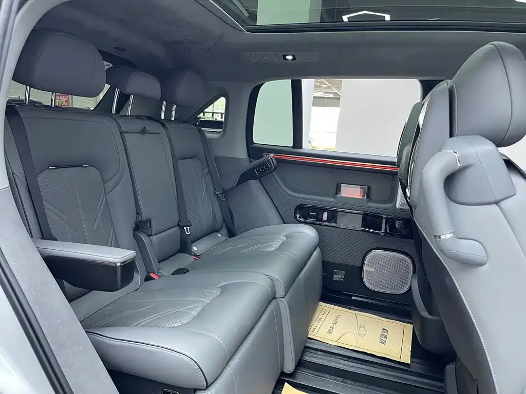 ZEEKR Zeekr MIX 2025 Long Range Intelligent Driving Edition — Фото автомобиля 17