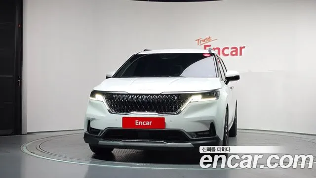 Kia Canival Carnival 4 поколение Бензин 9 мест Signature — Фото автомобиля 3