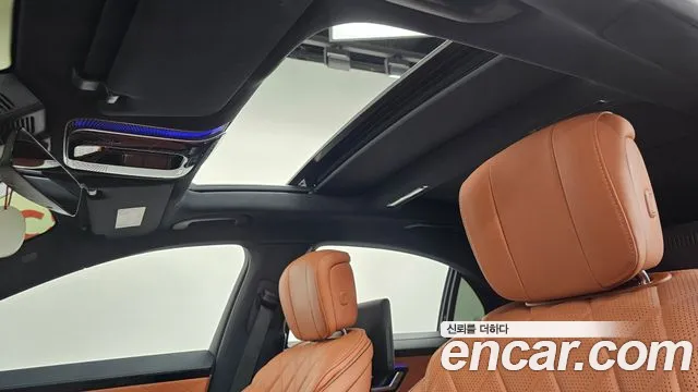 Mercedes-Benz S-Class — Фото автомобиля 13