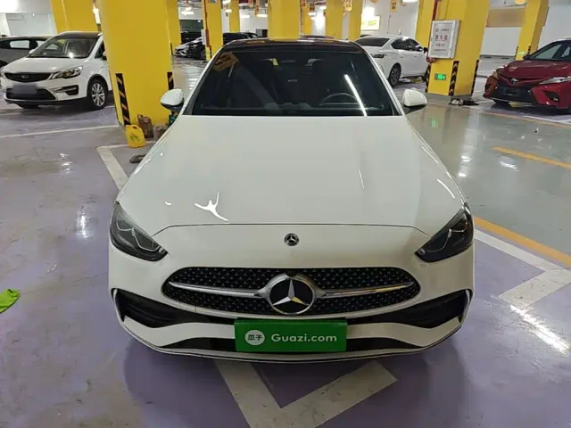 Mercedes-Benz C-Class — Фото автомобиля 2