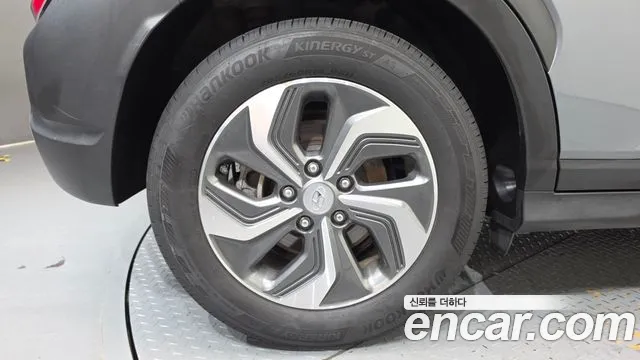 Hyundai Kona Новый Kona Гибрид Smart — Фото автомобиля 5